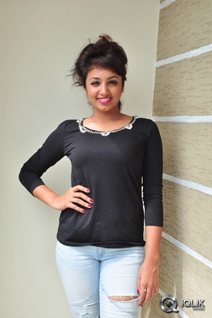 Tejaswi-Madivada-at-Kerintha-Movie-Success-Meet